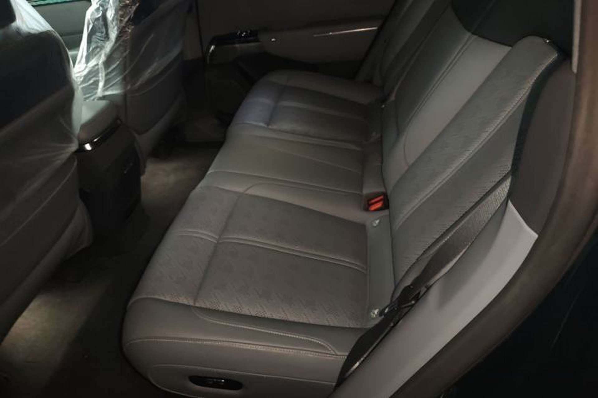 Used Zeekr 7X 2025 100 kWh Long-Range Rear-Wheel Drive with Intelligent Driving Features Left Rear Seat