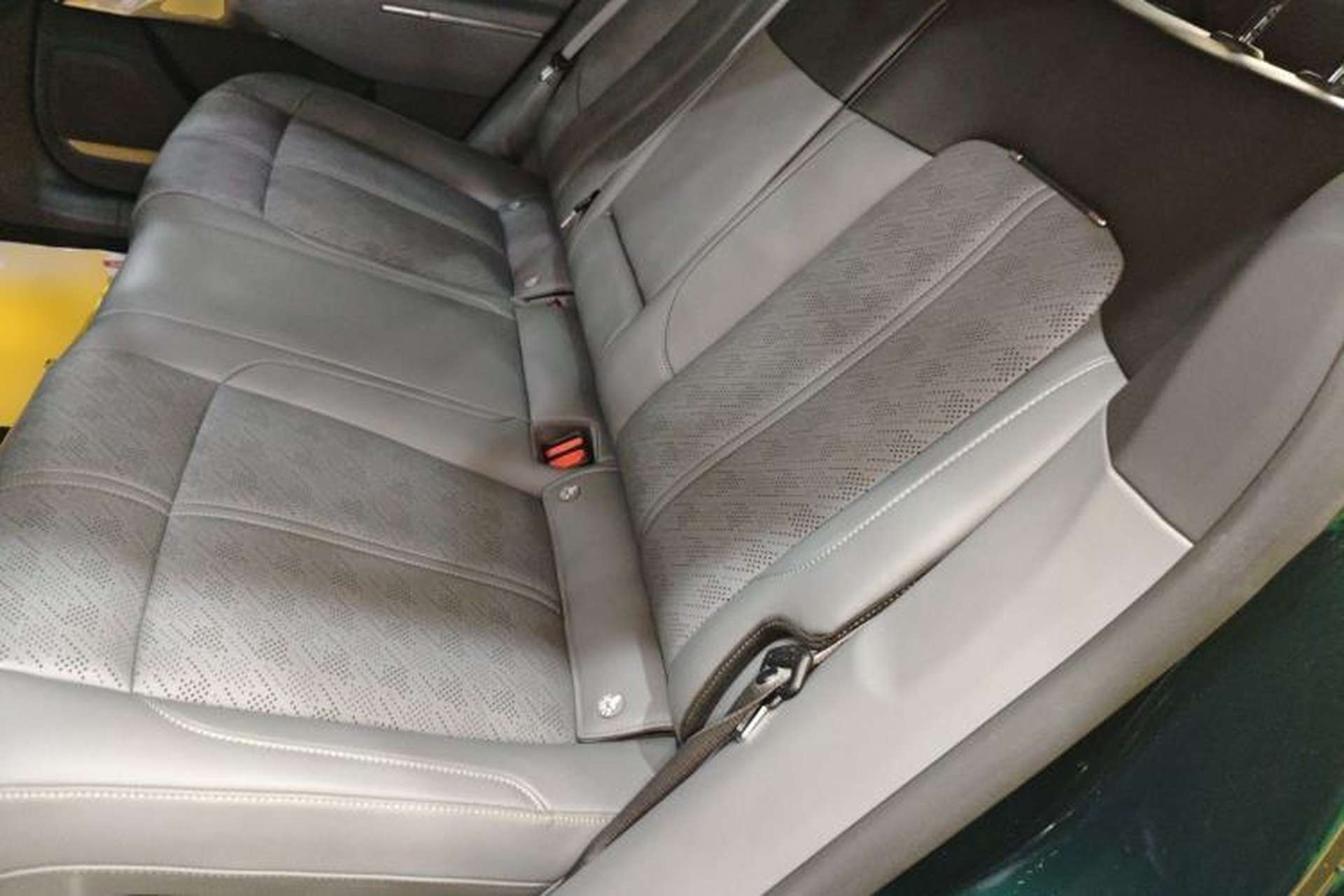 Used Zeekr 7X 2025 100 kWh Long-Range Rear-Wheel Drive with Intelligent Driving Features Left Rear Seat