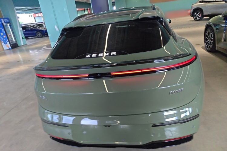 Used Zeekr 7X 2025 100 kWh Long-Range Rear-Wheel Drive with Intelligent Driving Features Rear