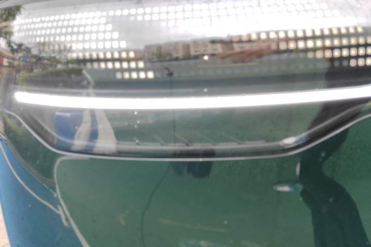 Used Zeekr 7X 2025 75 kWh Rear-Wheel Drive Intelligent Driving Version Right Front Headlight