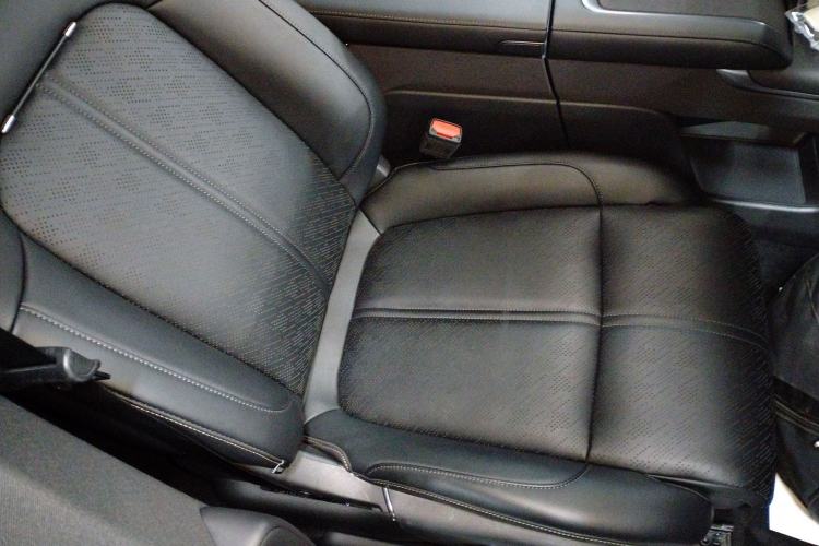 Used Zeekr 7X 2025 100kWh Long-Range All-Wheel Drive Intelligent Driving Version Right Front Seat