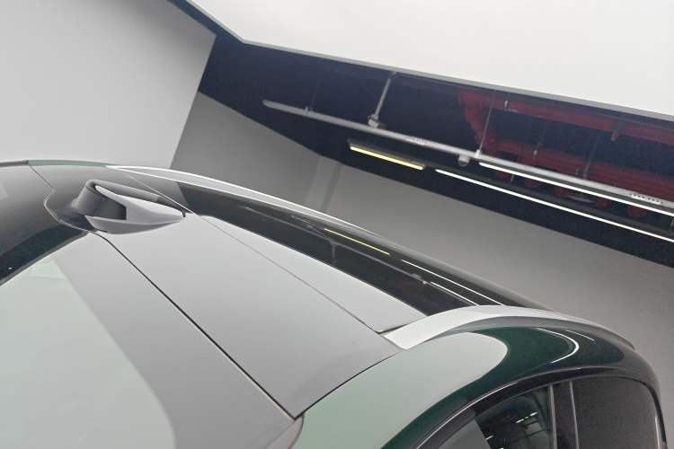Used Zeekr 7X 2025 100 kWh Long-Range Rear-Wheel Drive with Intelligent Driving Features Roof