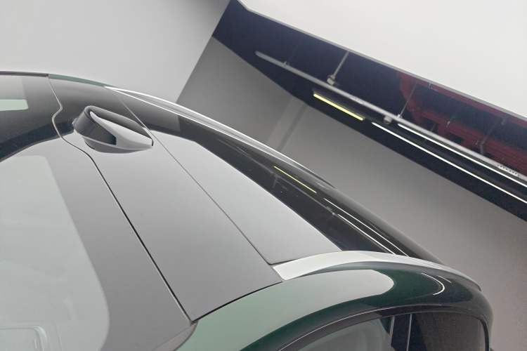 Used Zeekr 7X 2025 100 kWh Long-Range Rear-Wheel Drive with Intelligent Driving Features Roof