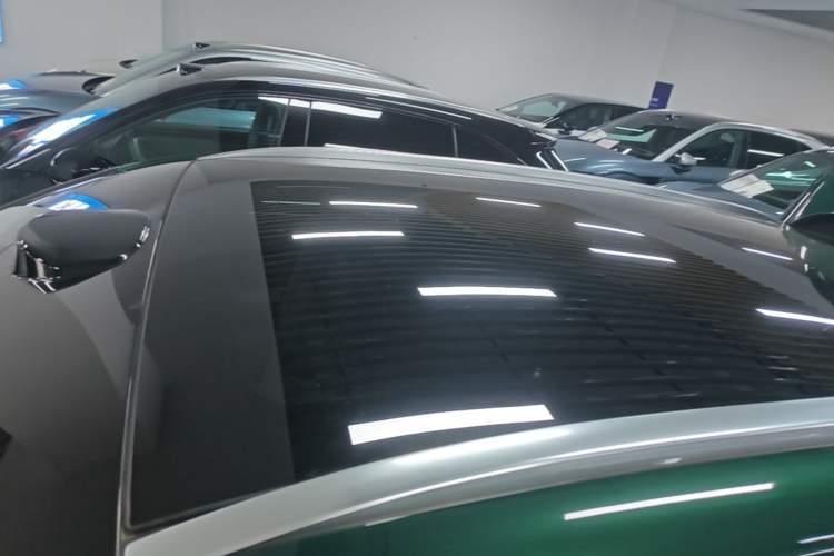 Used Zeekr 7X 2025 100 kWh Long-Range Rear-Wheel Drive with Intelligent Driving Features Roof