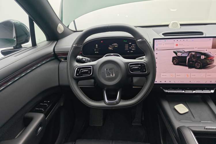 Used Zeekr 7X 2025 100 kWh Long-Range Rear-Wheel Drive with Intelligent Driving Features Steering Wheel