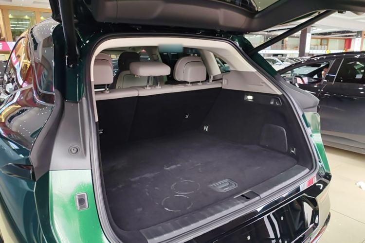 Used Zeekr 7X 2025 100 kWh Long-Range Rear-Wheel Drive with Intelligent Driving Features Trunk