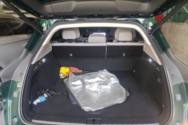 Used Zeekr 7X 2025 100kWh Long-Range All-Wheel Drive Intelligent Driving Version Trunk