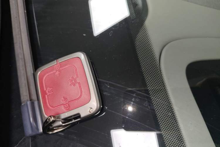 Used Zeekr 7X 2025 75 kWh Rear-Wheel Drive Intelligent Driving Version Vehicle Key