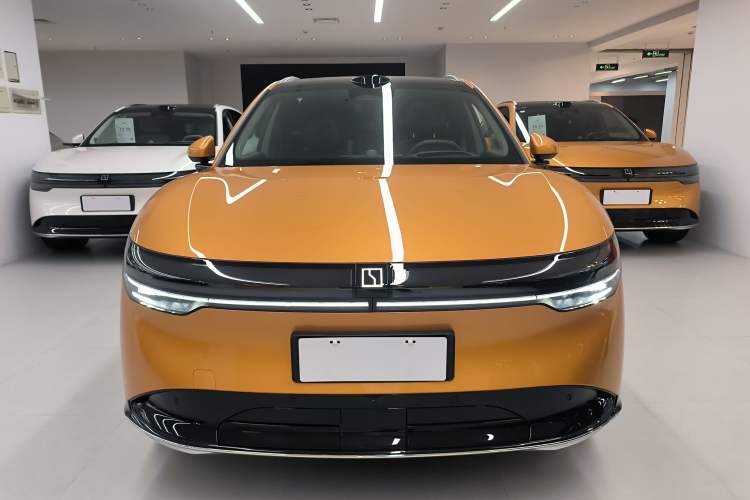 Used Zeekr 7X 2025 100 kWh Long-Range Rear-Wheel Drive with Intelligent Driving Features Front