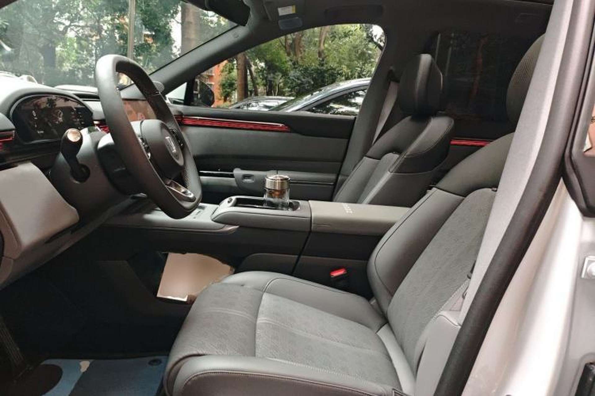 Used Zeekr 7X 2025 75 kWh Rear-Wheel Drive Intelligent Driving Version Left Front Seat