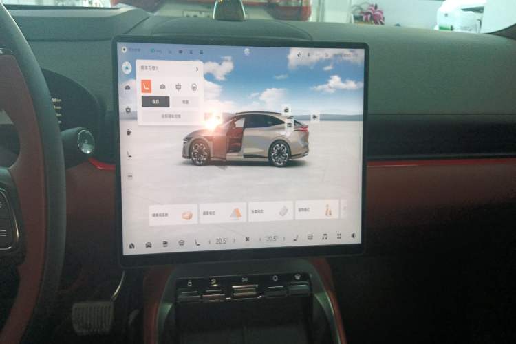 Used Zeekr 7X 2025 75 kWh Rear-Wheel Drive Intelligent Driving Version Audio And AC Panel