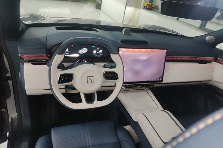 Used Zeekr 7X 2025 75 kWh Rear-Wheel Drive Intelligent Driving Version Center Console
