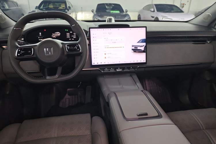 Used Zeekr 7X 2025 75 kWh Rear-Wheel Drive Intelligent Driving Version Center Console