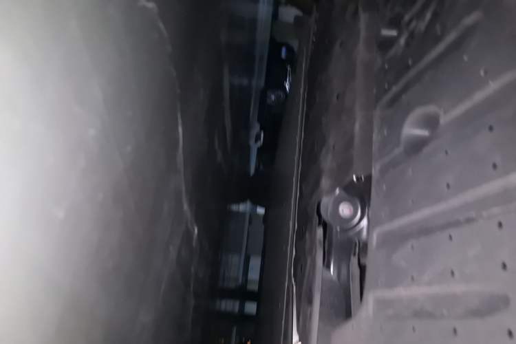 Used Zeekr 7X 2025 75 kWh Rear-Wheel Drive Intelligent Driving Version Chassis Rear Right
