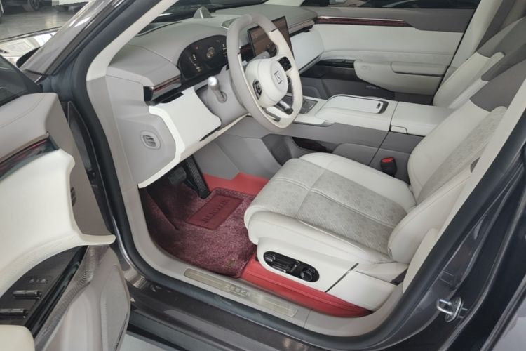 Used Zeekr 7X 2025 100 kWh Long-Range Rear-Wheel Drive with Intelligent Driving Features Driver Seat