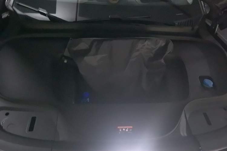 Used Zeekr 7X 2025 75 kWh Rear-Wheel Drive Intelligent Driving Version Engine Bay