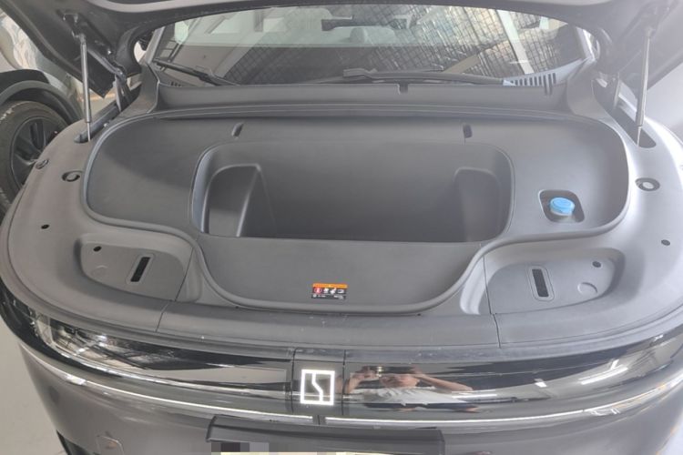 Used Zeekr 7X 2025 100 kWh Long-Range Rear-Wheel Drive with Intelligent Driving Features Engine Bay