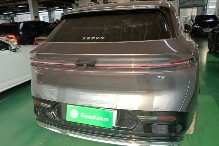 Used Zeekr 7X 2025 75 kWh Rear-Wheel Drive Intelligent Driving Version Exterior 4
