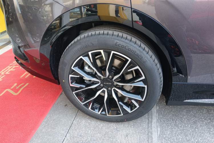 Used Zeekr 7X 2025 100 kWh Long-Range Rear-Wheel Drive with Intelligent Driving Features Exterior 8