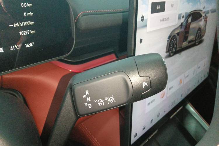 Used Zeekr 7X 2025 75 kWh Rear-Wheel Drive Intelligent Driving Version Gear Lever