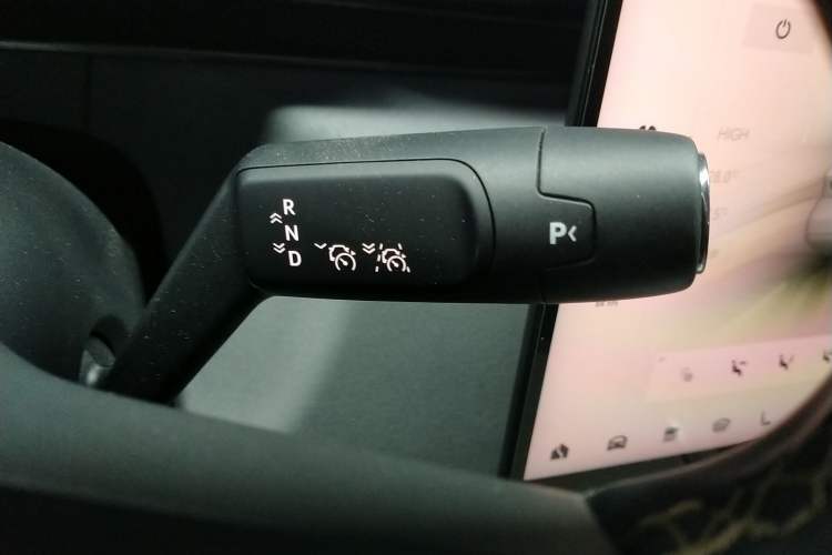 Used Zeekr 7X 2025 75 kWh Rear-Wheel Drive Intelligent Driving Version Gear Lever