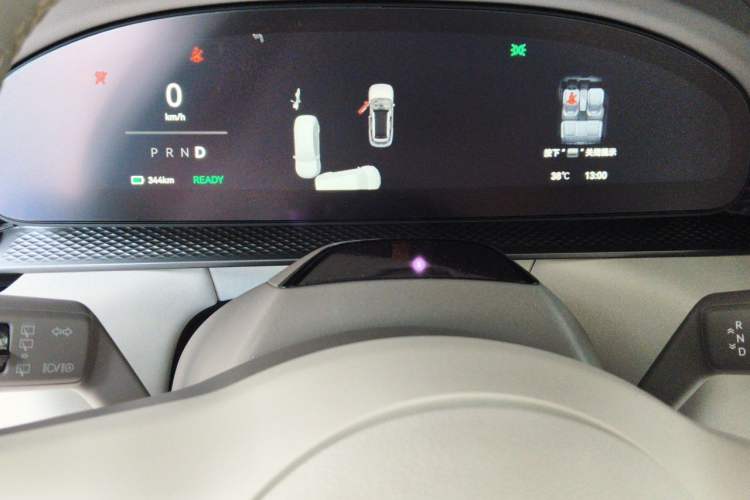 Used Zeekr 7X 2025 75 kWh Rear-Wheel Drive Intelligent Driving Version Instrument Cluster