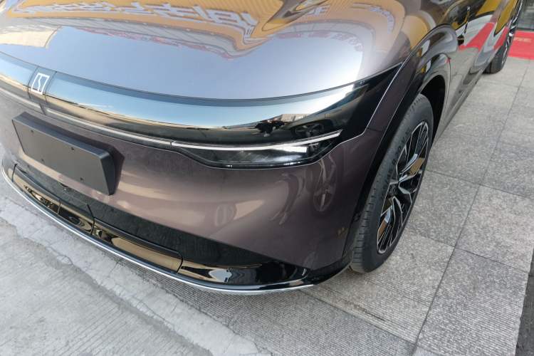 Used Zeekr 7X 2025 100 kWh Long-Range Rear-Wheel Drive with Intelligent Driving Features Left Front Headlight
