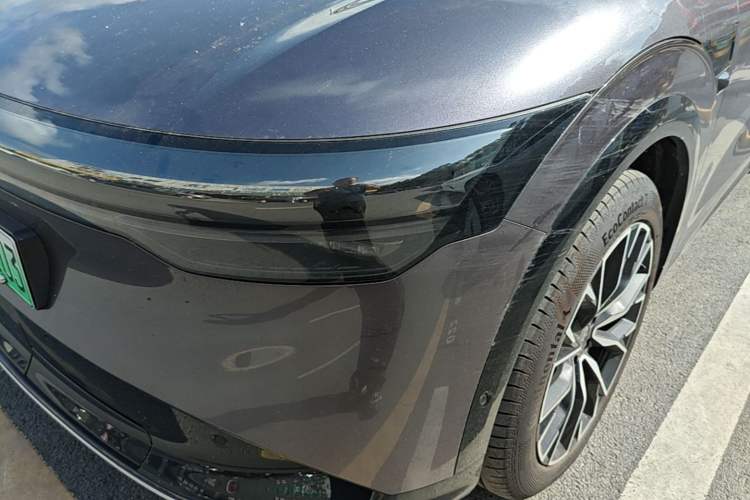 Used Zeekr 7X 2025 75 kWh Rear-Wheel Drive Intelligent Driving Version Left Front Headlight