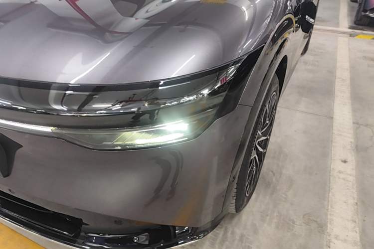 Used Zeekr 7X 2025 75 kWh Rear-Wheel Drive Intelligent Driving Version Left Front Headlight