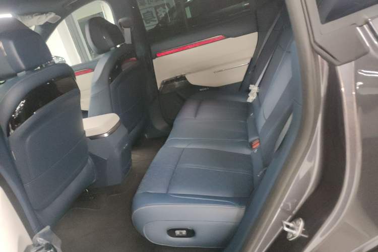 Used Zeekr 7X 2025 75 kWh Rear-Wheel Drive Intelligent Driving Version Left Rear Seat