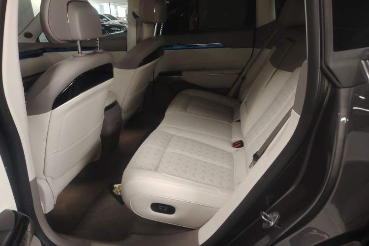 Used Zeekr 7X 2025 75 kWh Rear-Wheel Drive Intelligent Driving Version Left Rear Seat