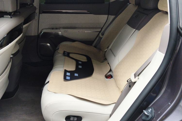 Used Zeekr 7X 2025 75 kWh Rear-Wheel Drive Intelligent Driving Version Left Rear Seat