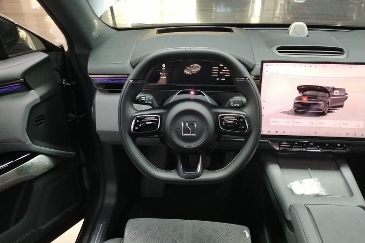 Used Zeekr 7X 2025 75 kWh Rear-Wheel Drive Intelligent Driving Version Steering Wheel