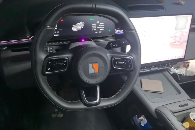 Used Zeekr 7X 2025 75 kWh Rear-Wheel Drive Intelligent Driving Version Steering Wheel