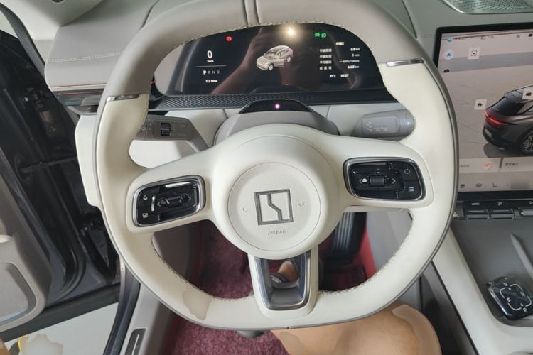 Used Zeekr 7X 2025 100 kWh Long-Range Rear-Wheel Drive with Intelligent Driving Features Steering Wheel