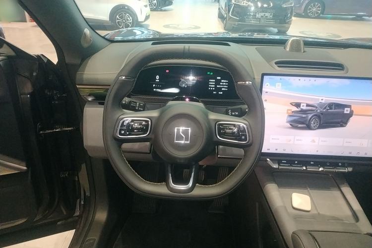 Used Zeekr 7X 2025 75 kWh Rear-Wheel Drive Intelligent Driving Version Steering Wheel