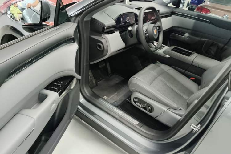 Used Zeekr 7X 2025 100kWh Long-Range All-Wheel Drive Intelligent Driving Version Driver Seat
