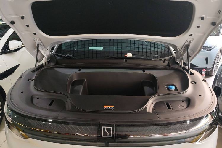 Used Zeekr 7X 2025 100 kWh Long-Range Rear-Wheel Drive with Intelligent Driving Features Engine Bay