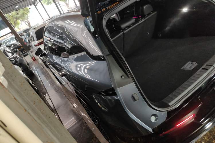 Used Zeekr 7X 2025 100kWh Long-Range All-Wheel Drive Intelligent Driving Version Exterior 2