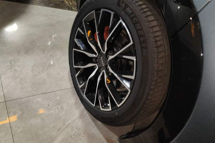 Used Zeekr 7X 2025 100kWh Long-Range All-Wheel Drive Intelligent Driving Version Exterior 5