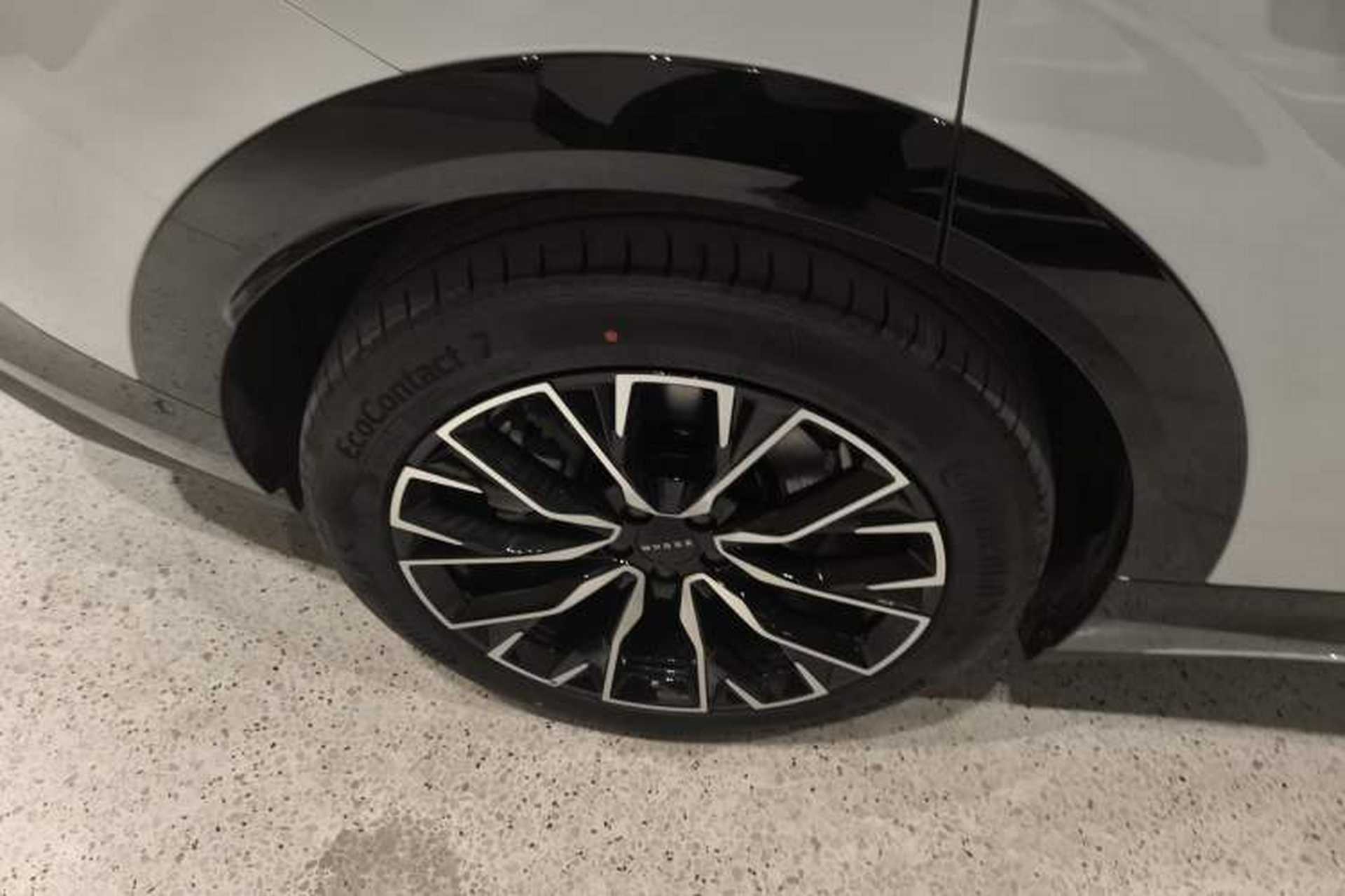 Used Zeekr 7X 2025 100 kWh Long-Range Rear-Wheel Drive with Intelligent Driving Features Exterior 5