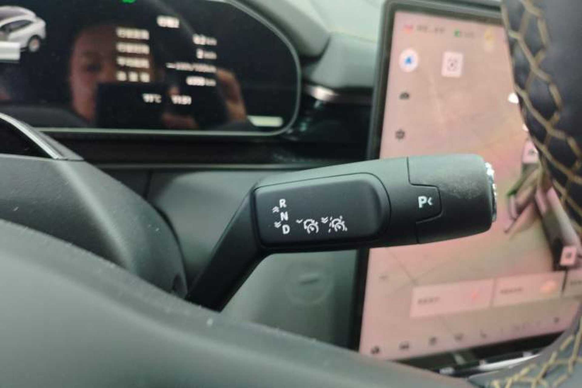 Used Zeekr 7X 2025 100kWh Long-Range All-Wheel Drive Intelligent Driving Version Gear Lever