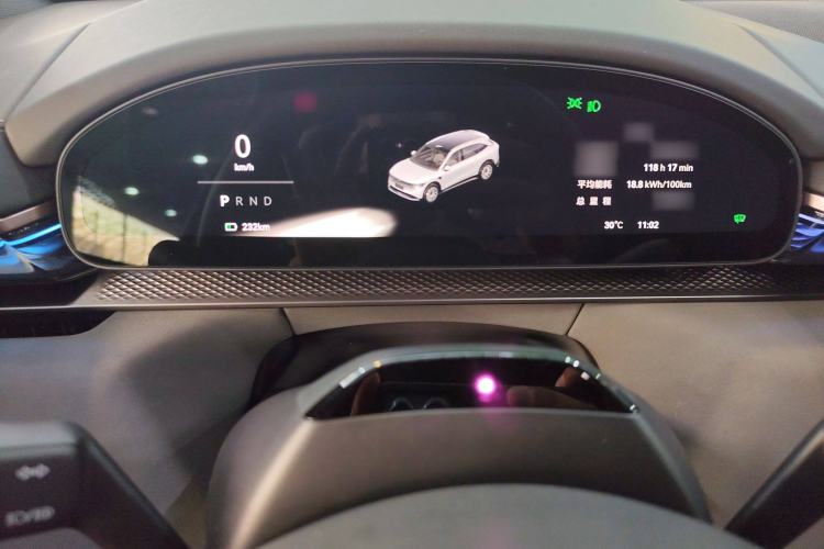 Used Zeekr 7X 2025 100 kWh Long-Range Rear-Wheel Drive with Intelligent Driving Features Instrument Cluster