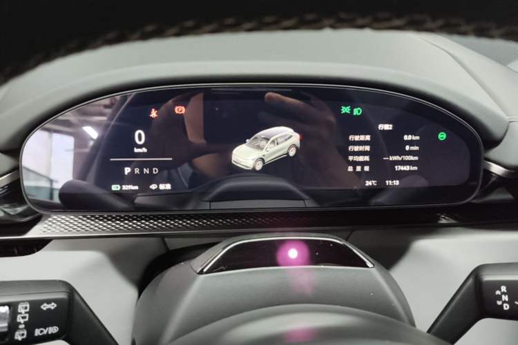 Used Zeekr 7X 2025 100kWh Long-Range All-Wheel Drive Intelligent Driving Version Instrument Cluster