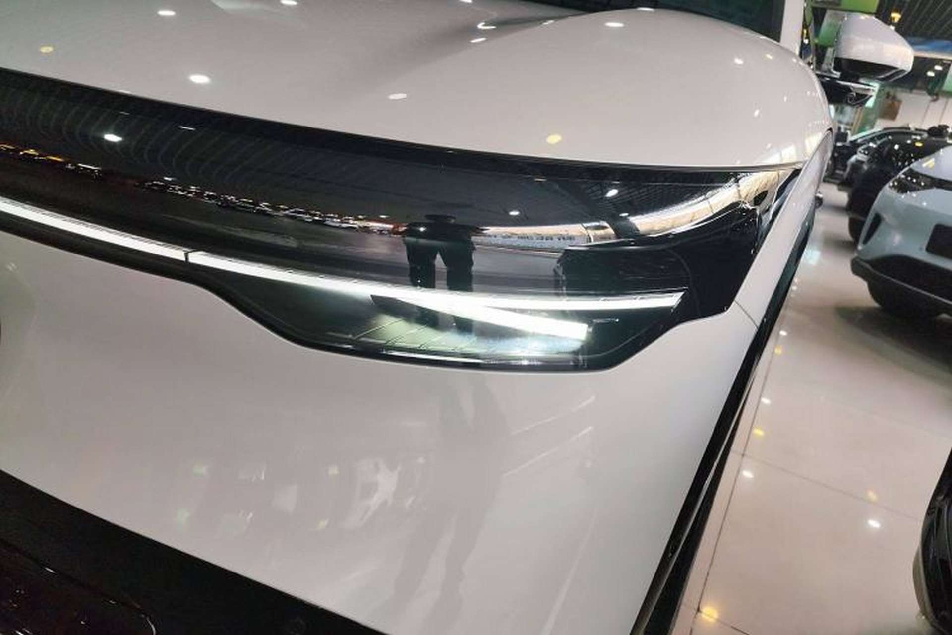 Used Zeekr 7X 2025 100 kWh Long-Range Rear-Wheel Drive with Intelligent Driving Features Left Front Headlight