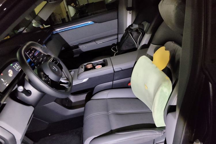 Used Zeekr 7X 2025 100 kWh Long-Range Rear-Wheel Drive with Intelligent Driving Features Left Front Seat
