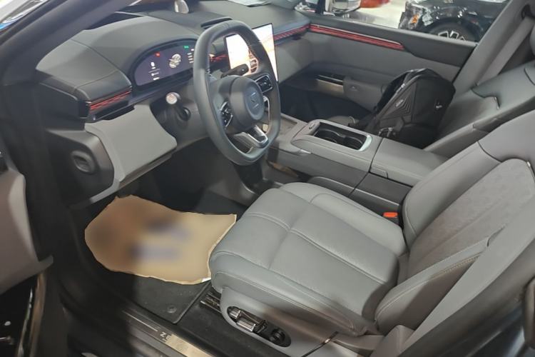 Used Zeekr 7X 2025 75 kWh Rear-Wheel Drive Intelligent Driving Version Left Front Seat