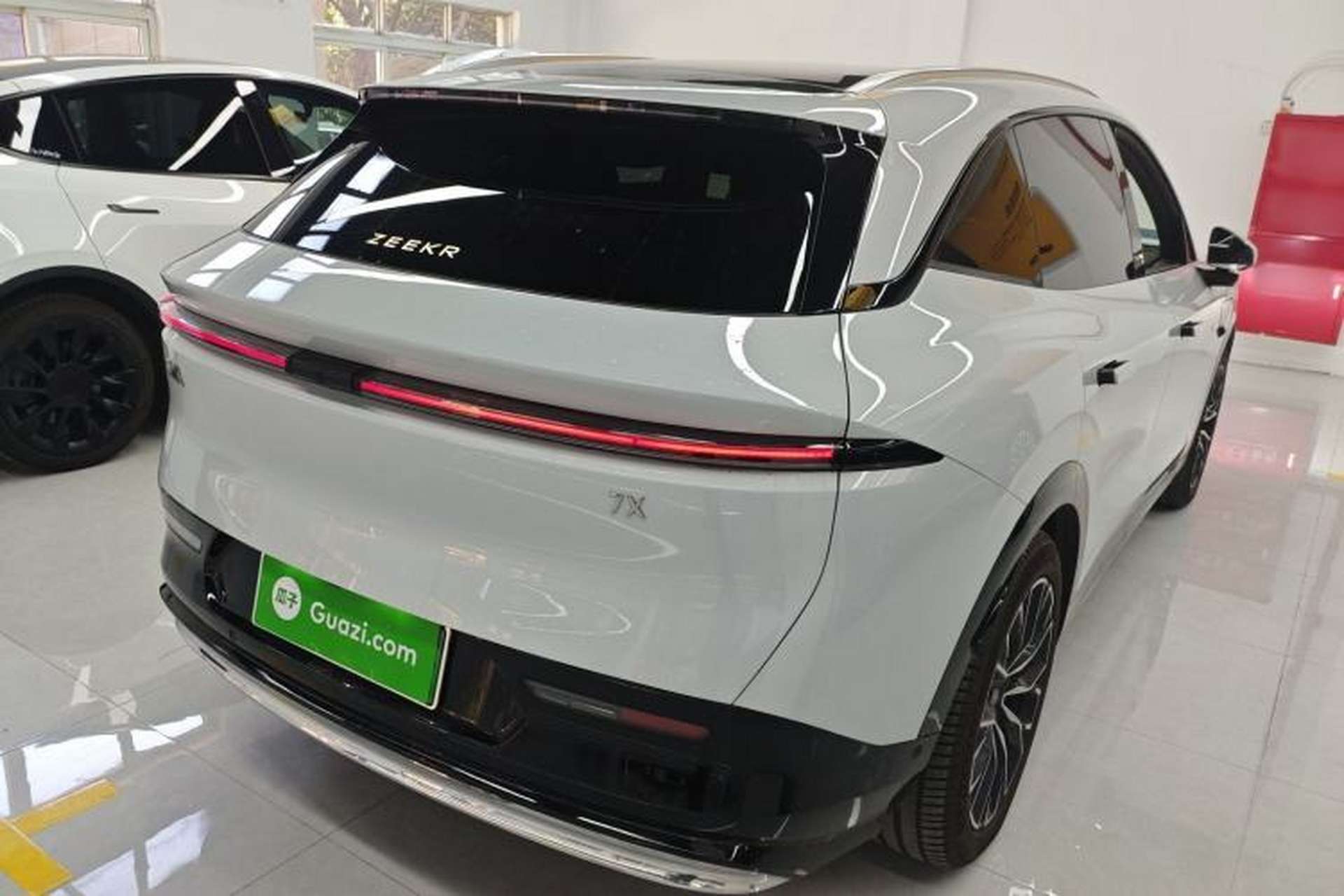 Used Zeekr 7X 2025 100kWh Long-Range All-Wheel Drive Intelligent Driving Version Rear Right 45 Deg