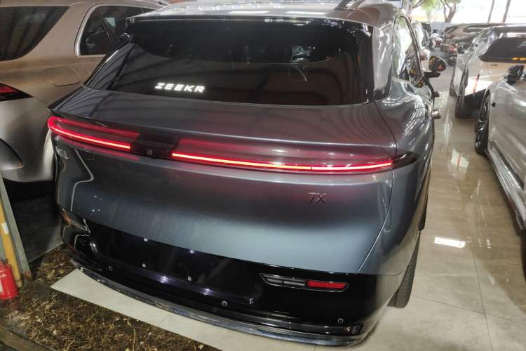 Used Zeekr 7X 2025 100kWh Long-Range All-Wheel Drive Intelligent Driving Version Rear Right 45 Deg