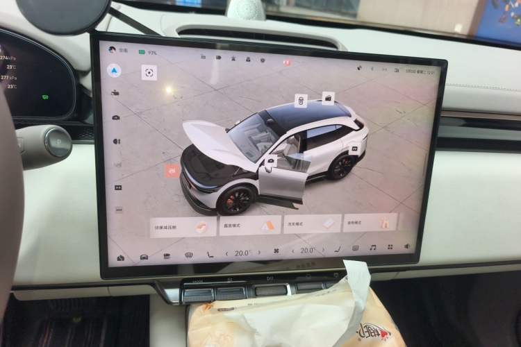 Used Zeekr 7X 2025 100kWh Long-Range All-Wheel Drive Intelligent Driving Version Audio And AC Panel